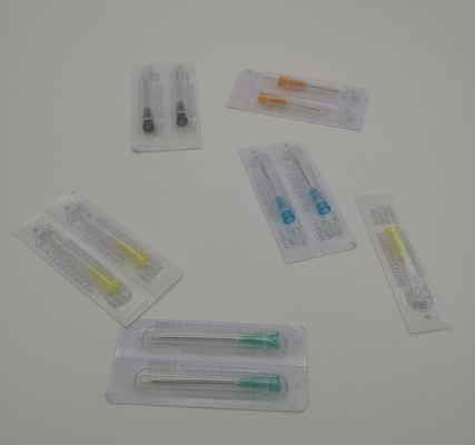 Light Yellow Disposable Dental Syringes Side Hole Out Diameter 2.7mm 12G