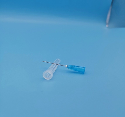 Disposable Deep Blue Sterile 23g Hypodermic Needle With 0.6mm Out Diameter